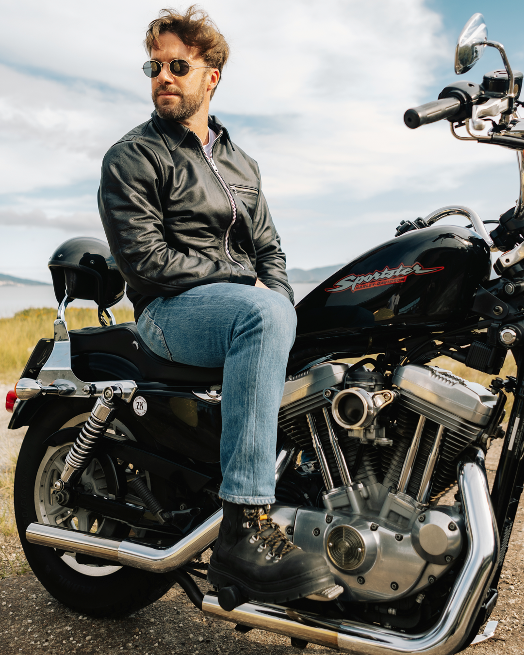 Jaqueta de couro modelo half belt